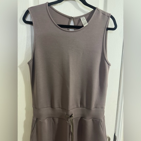 SPANX Air essentials Taupe Sleeveless Jumpsuit - Picture 6 of 11